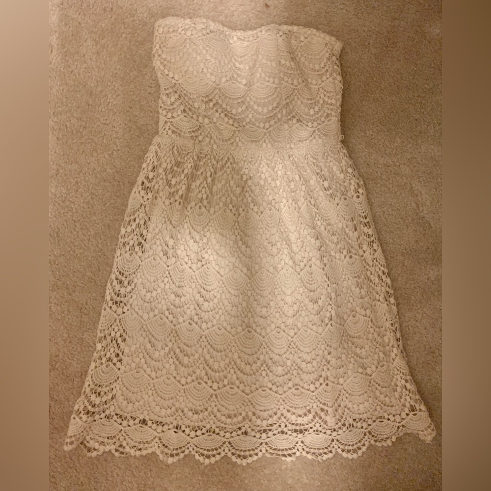 Vanity Cream Lace Strapless Dress - Women’s Small